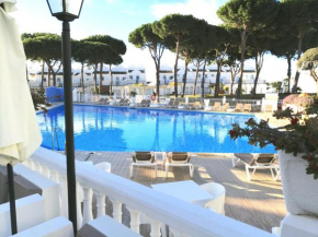 Casa Soleada - Fabulous Private Holiday Villa, Sunny Corner by Pools, 3 Terraces, Marbella